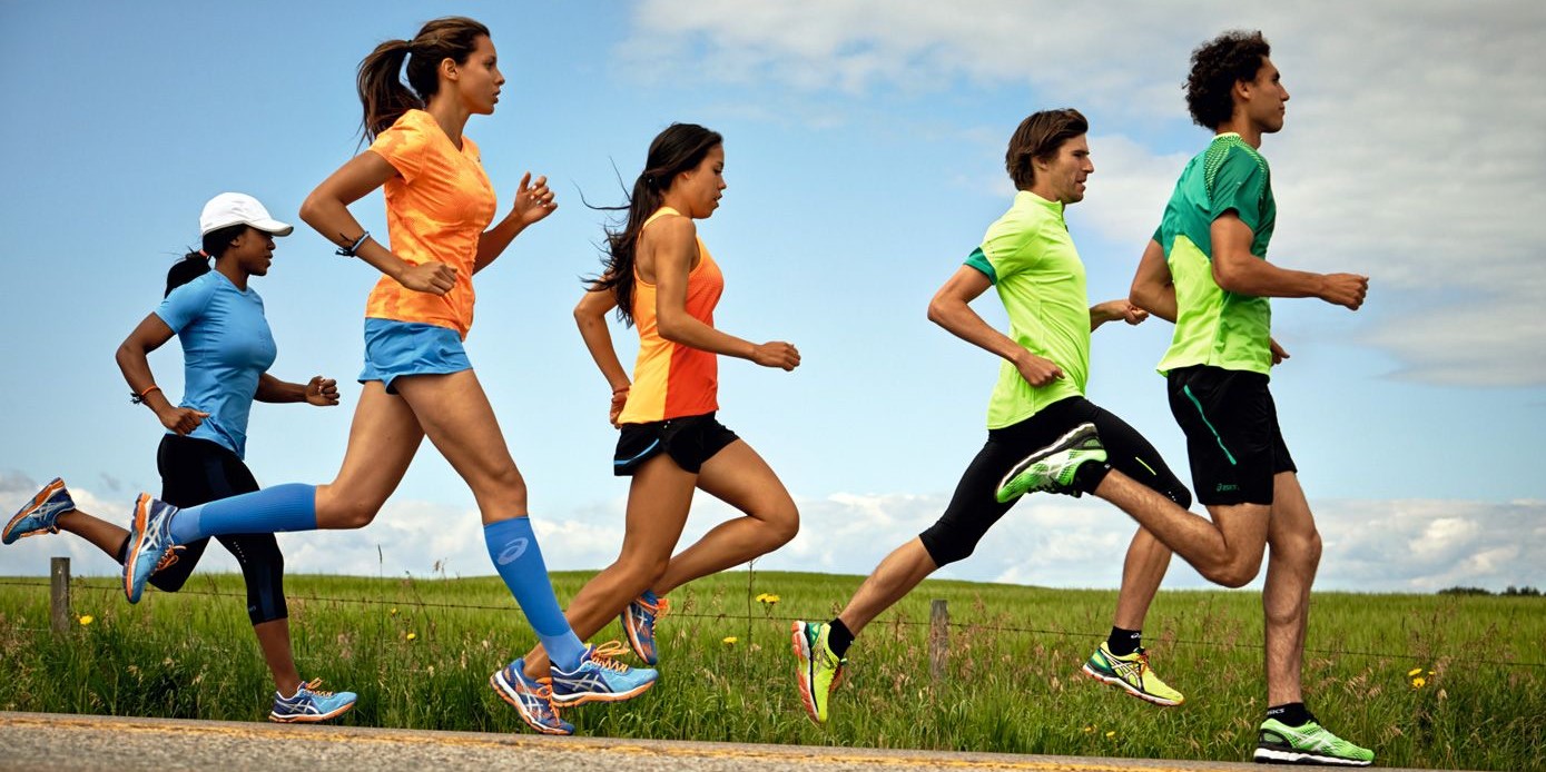20 минут бегать. Физическая культура и спорт. Регулярные занятия спортом. Занятие спортом бег. Физическая активность картинки.